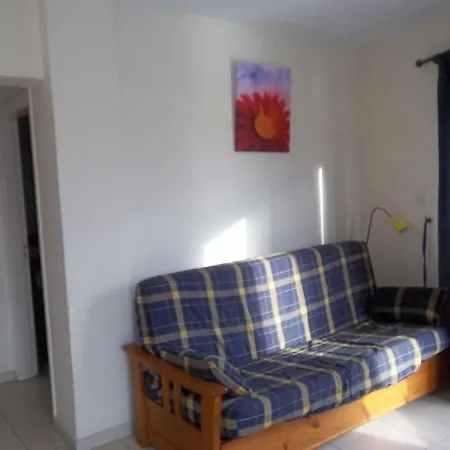1 Bedroom With Magic View Over Center Apartment *